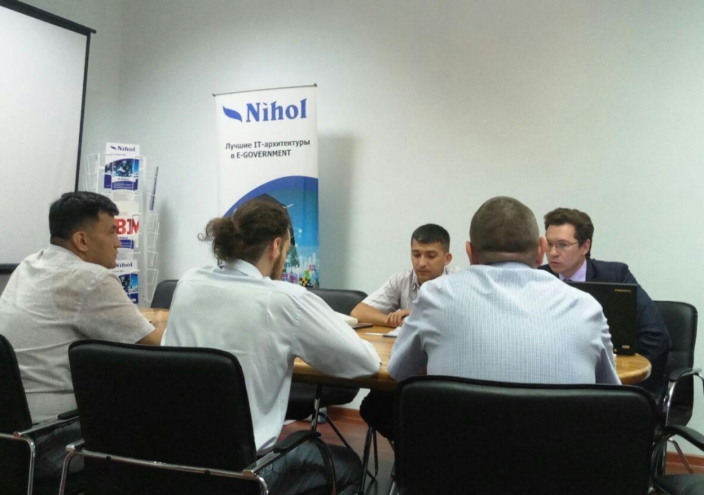 Специалисты NIHOL обсудили с представителями Tripp lite новые планы сотрудничества.
