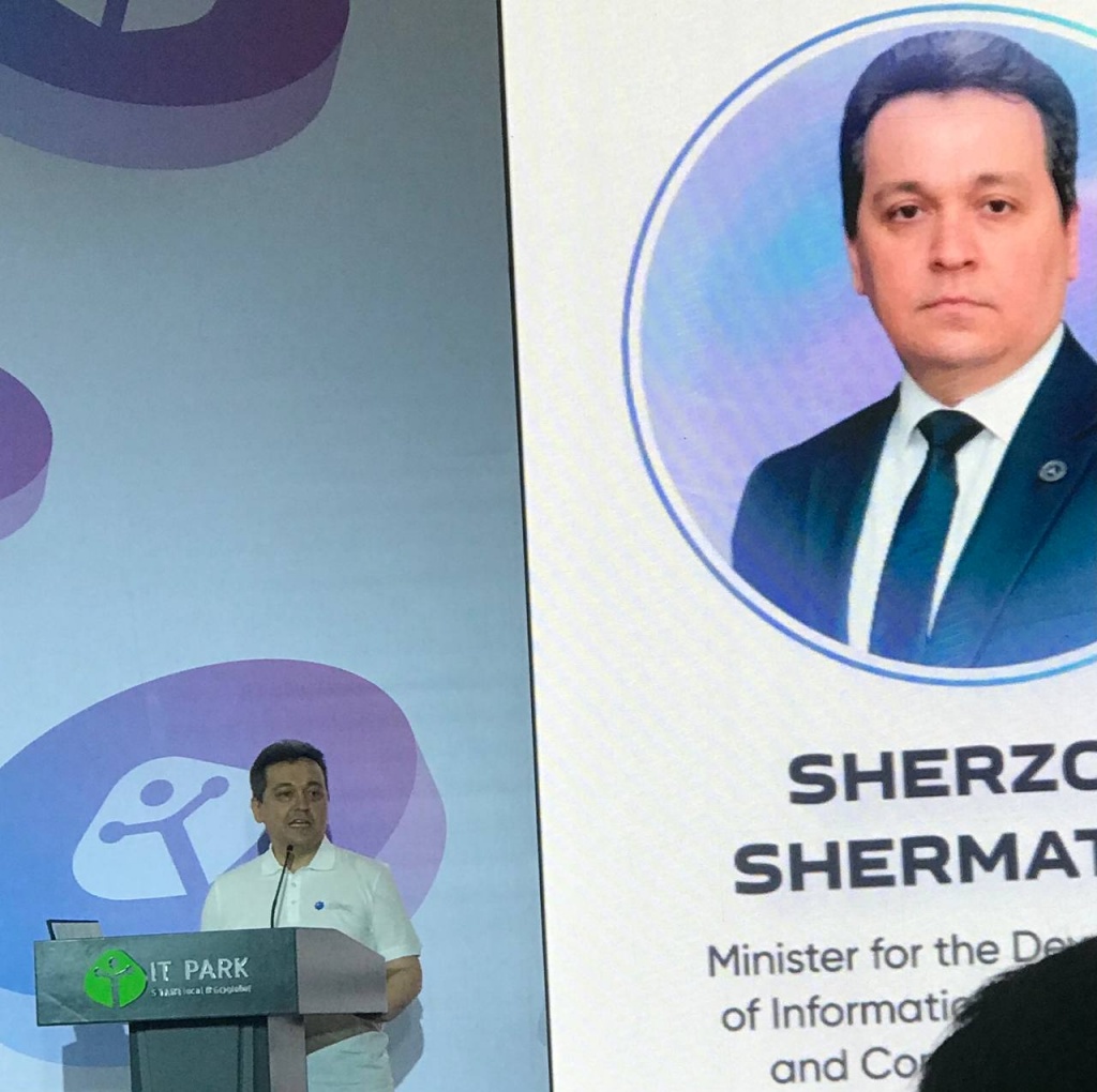 Шерзод Шерматов, министр по развитию информационных технологий.